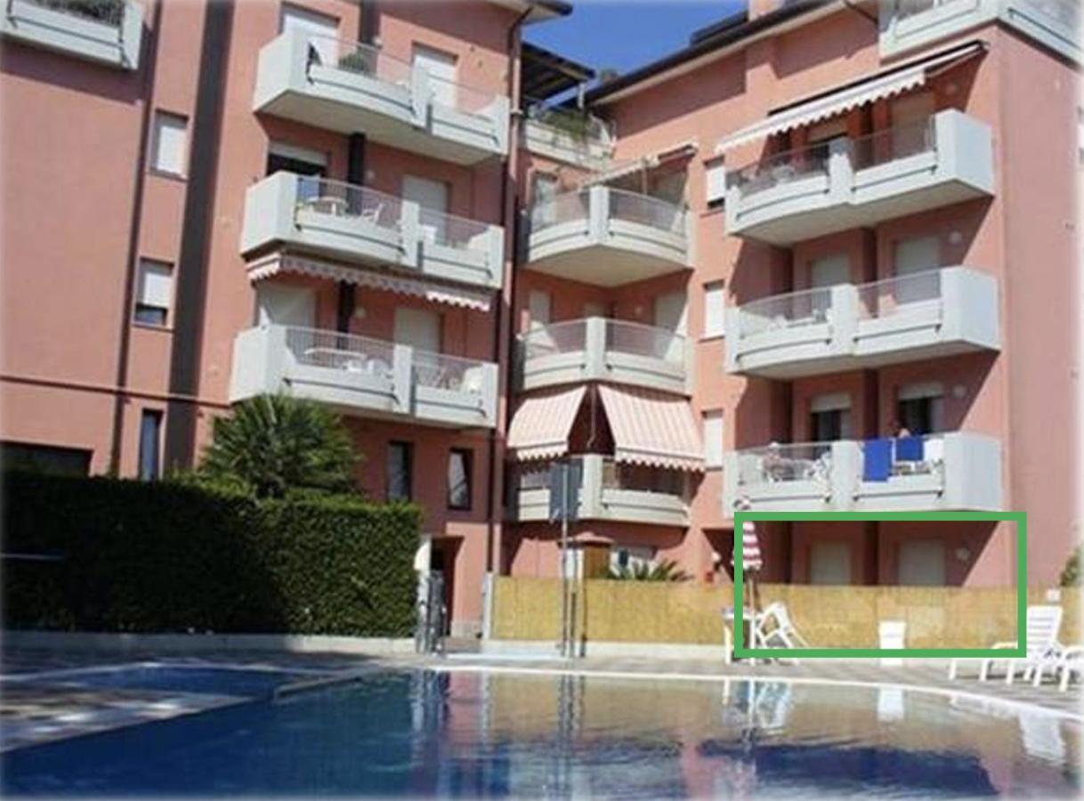 Residence Ipanema - Walterigato Apartments Solo Per Famiglie Lido di Jesolo Buitenkant foto